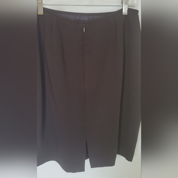 Women's Anne Klein Chocolate Brown Skirt Suit Size 6 - Picture 6 of 11